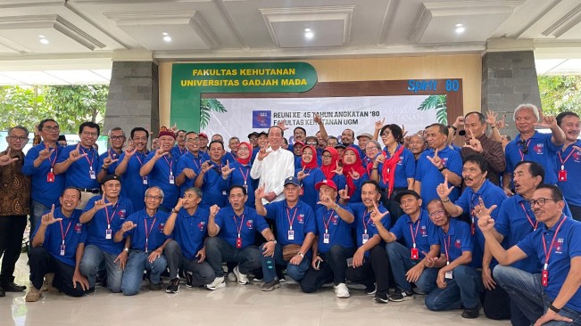 Momen Jokowi hadiri reuni. [Instagram]